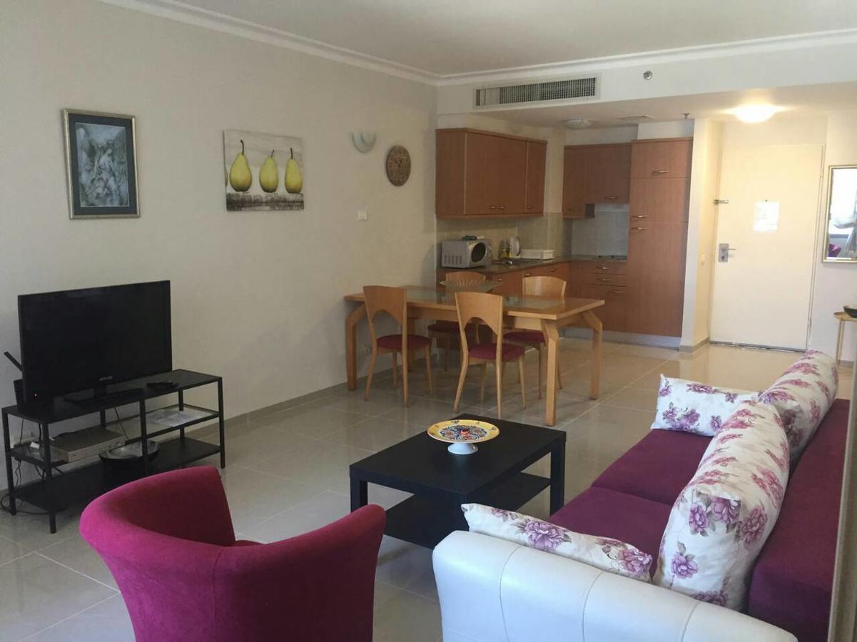 Apartment On 海法 外观 照片